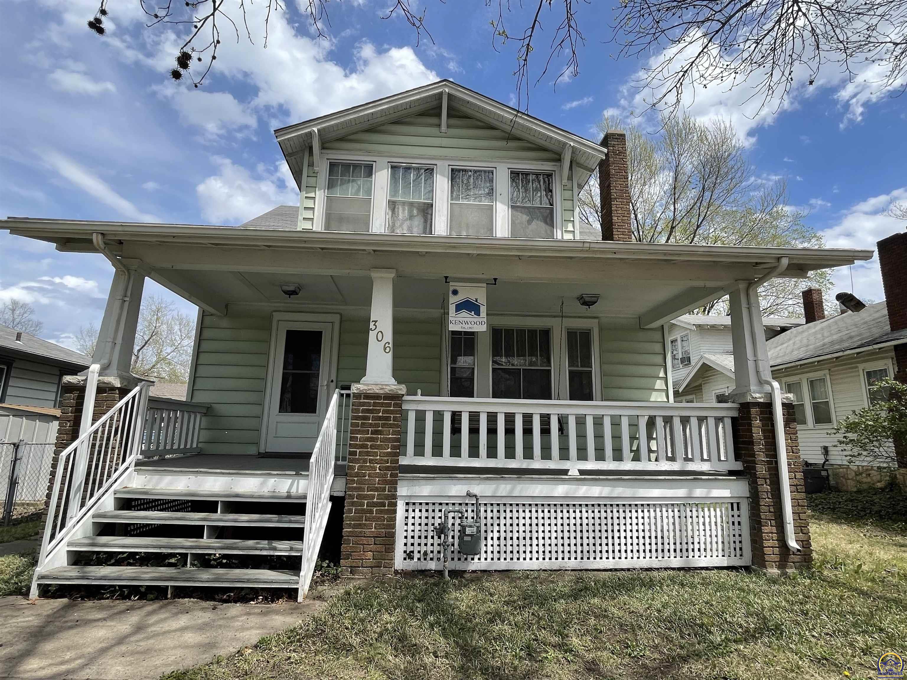 306 SW Courtland AVE, Topeka, KS 66606
