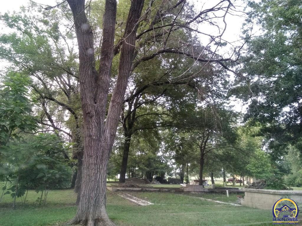 501 Sycamore ST, Americus, KS 66835