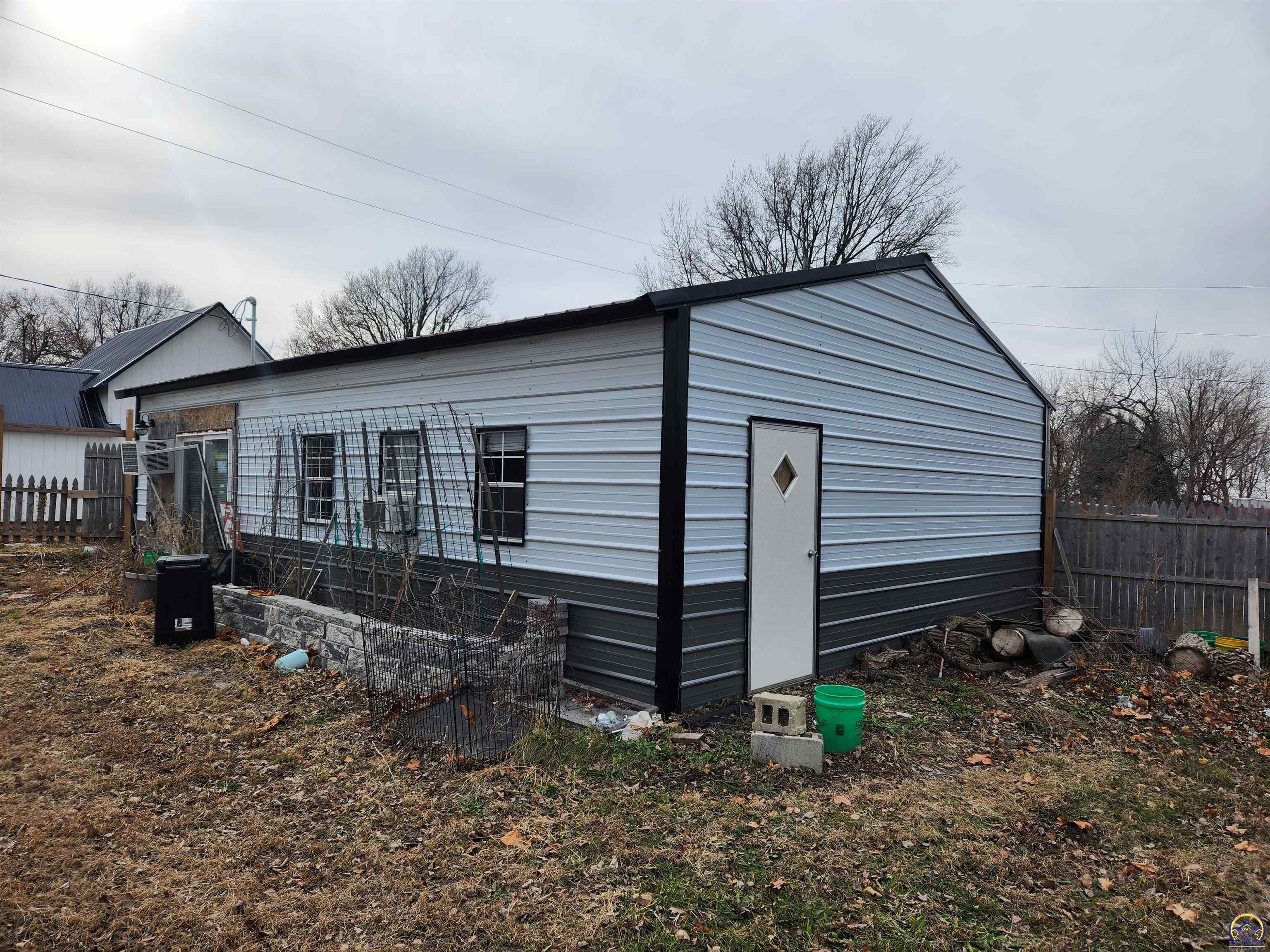 741 Cedar ST, Everest, KS 66424