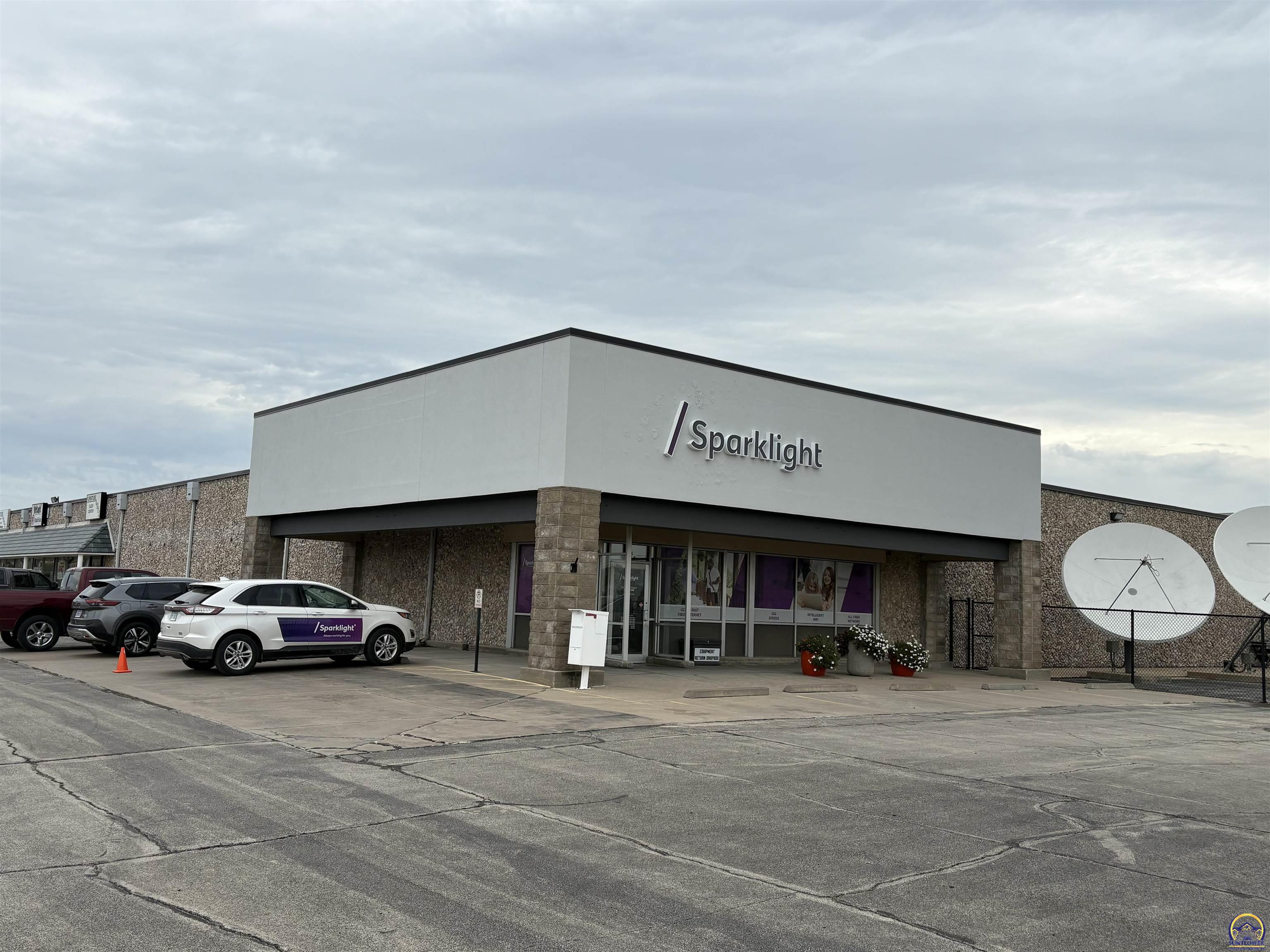 2914 W Highway 50, Emporia, KS 66801