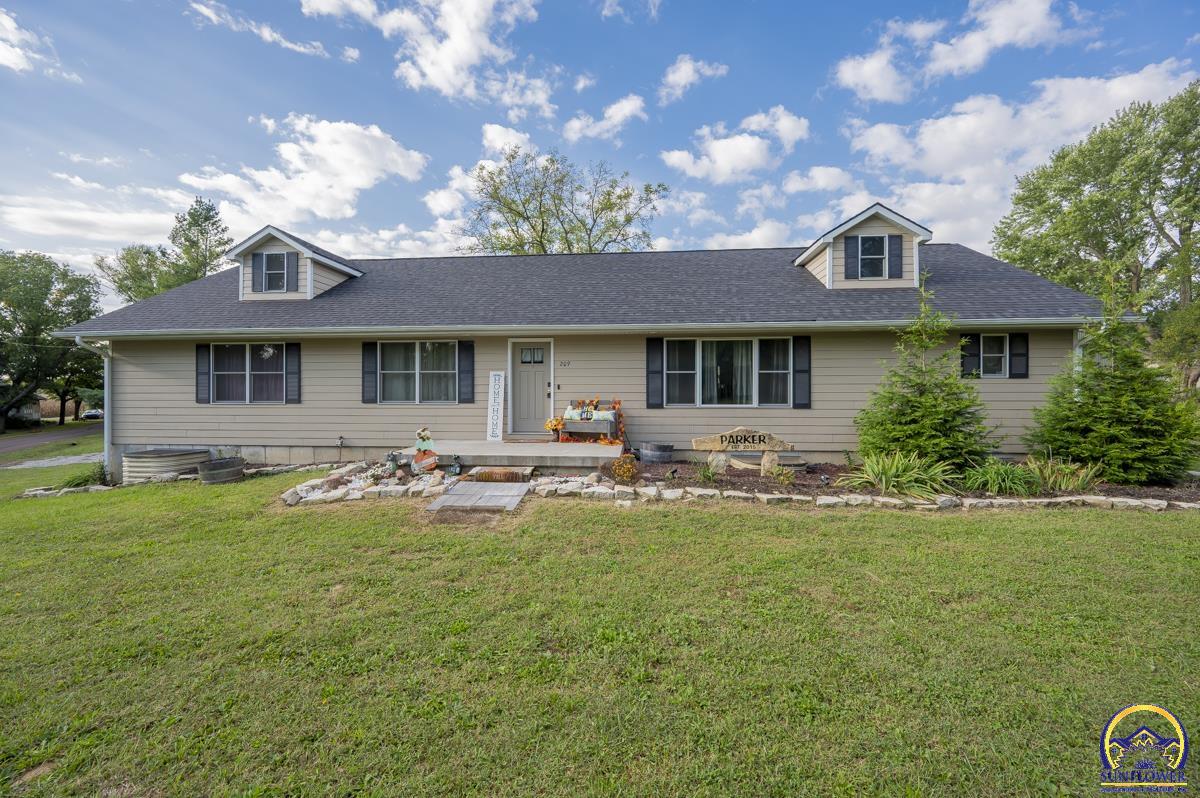 209 3rd ST, Wetmore, KS 66550