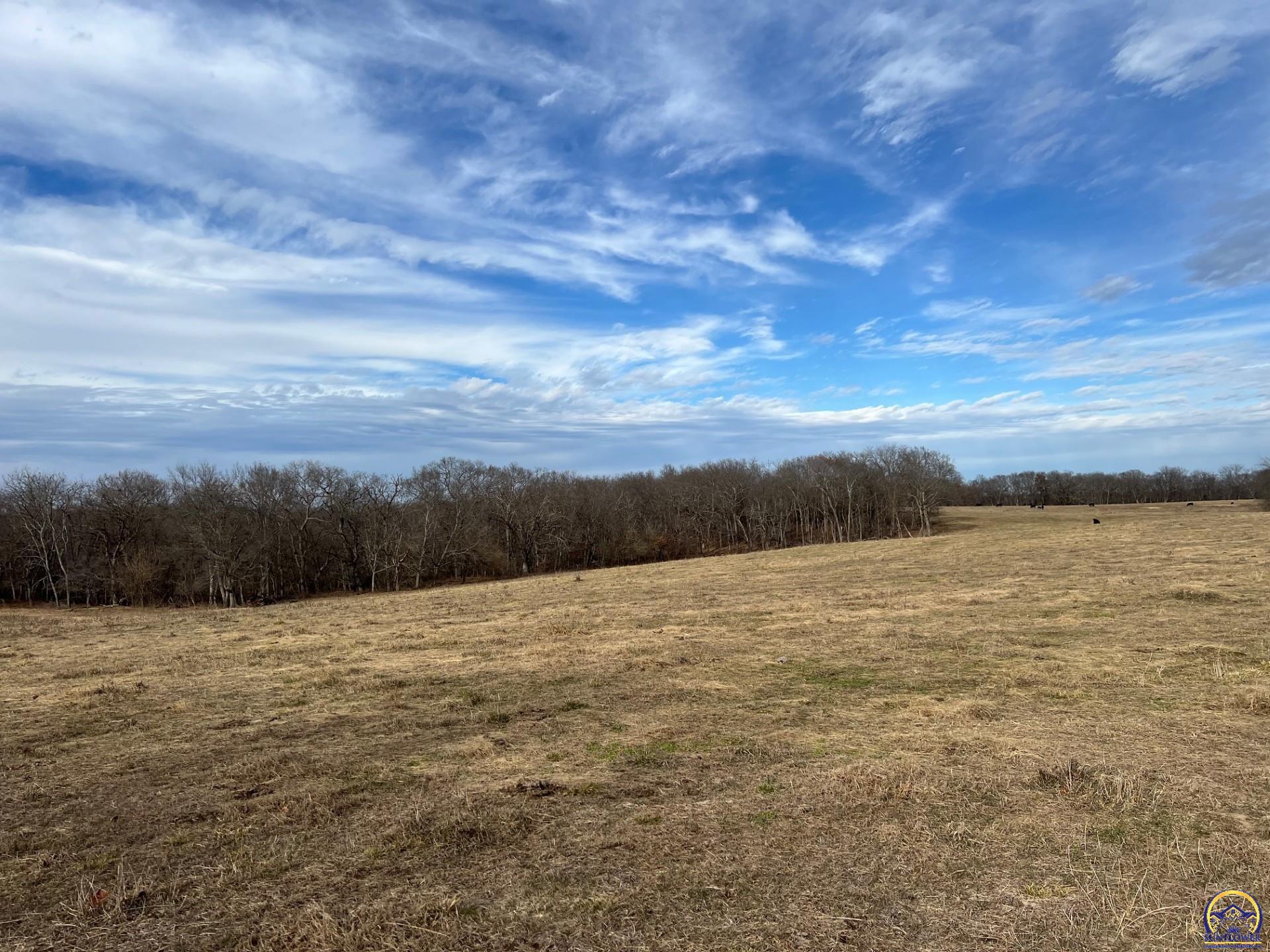 00000 21st St, Perry, KS 66073