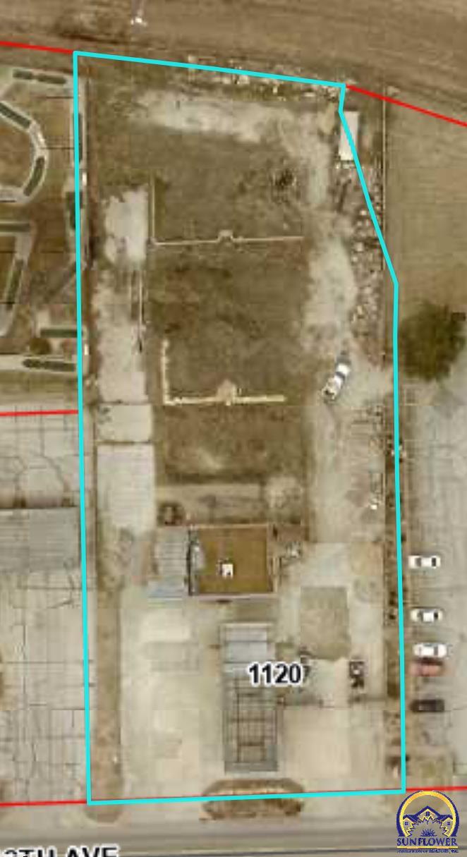 1120 E 12th Ave, Emporia, KS 66801