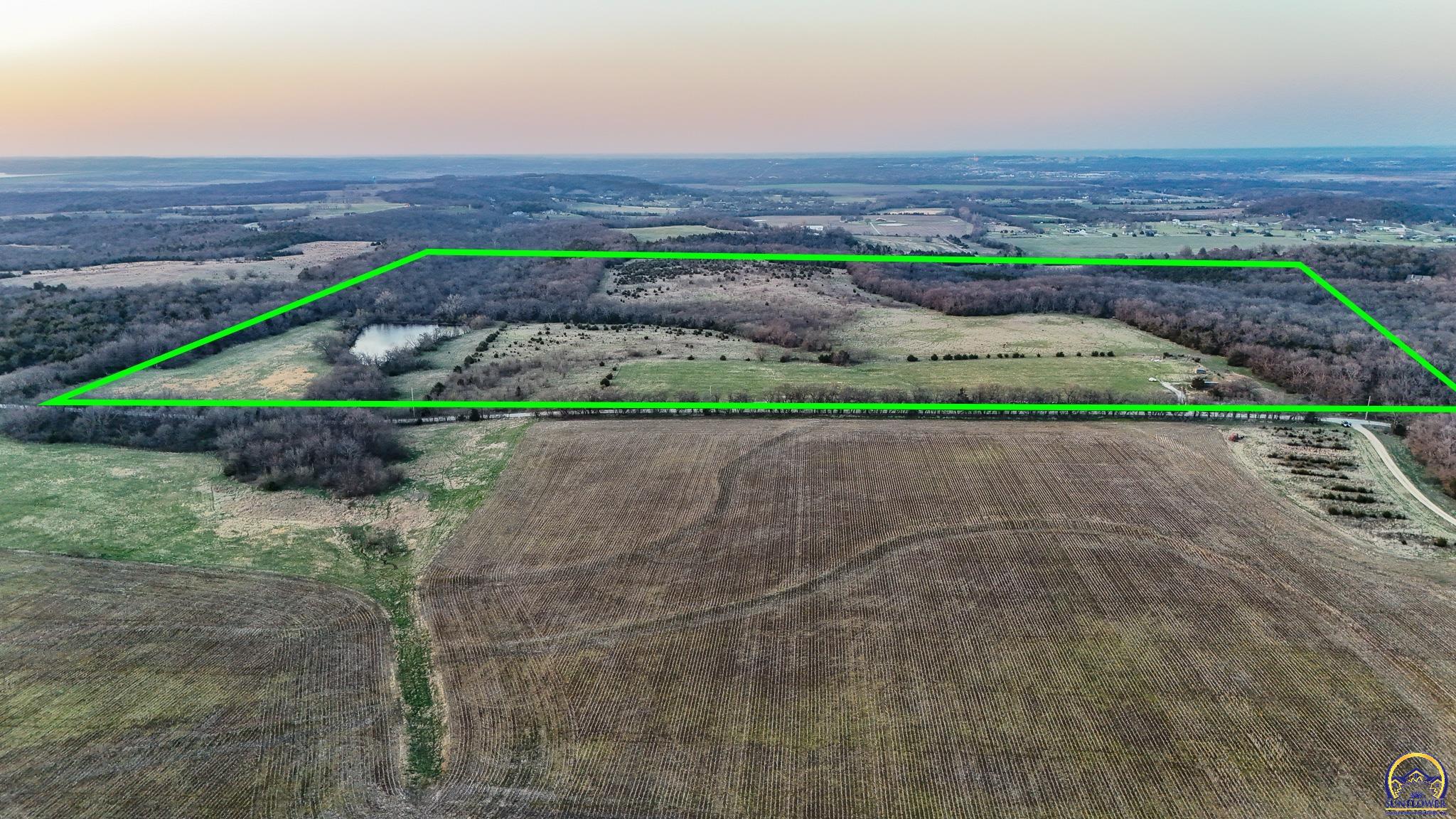1240 N 900 Rd, Lawrence, KS 66047