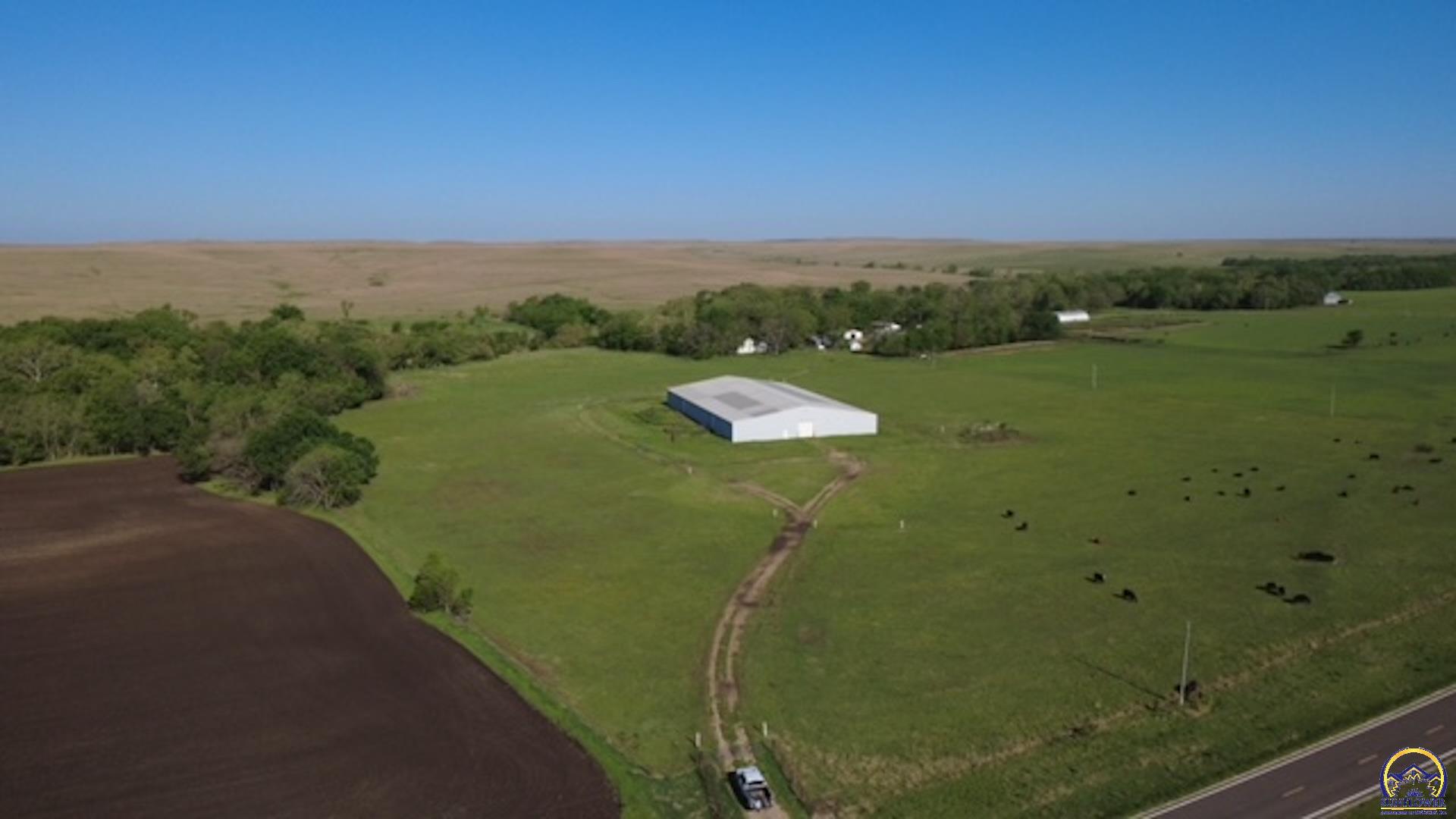 2644a HWY 177, Strong City, KS 66869