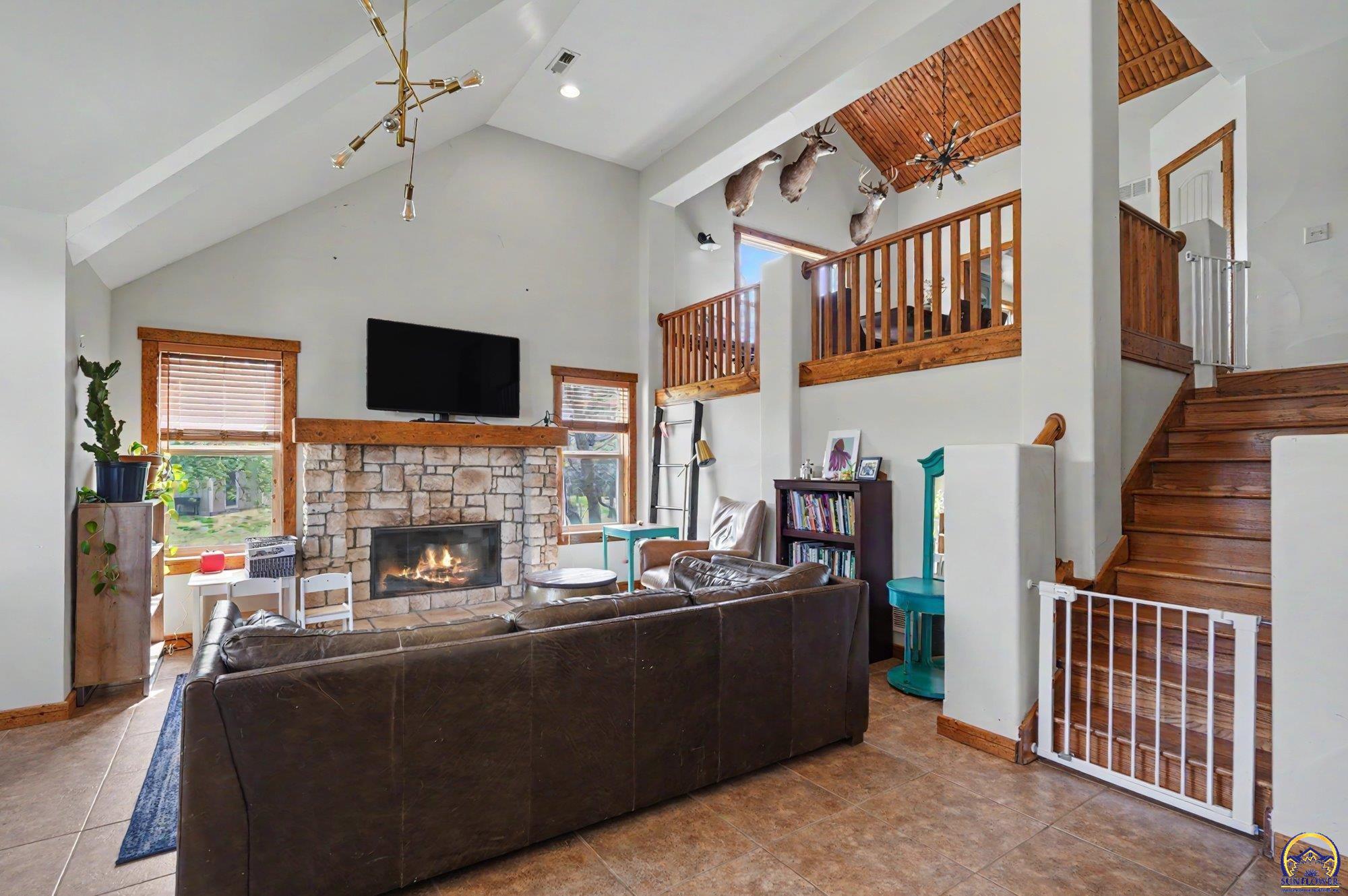881 N 1928 Rd, Lecompton, KS 660504126