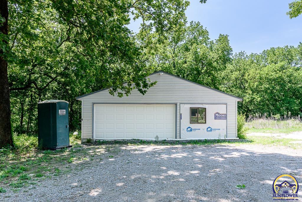 6227 SW 61st St, Topeka, KS 66610