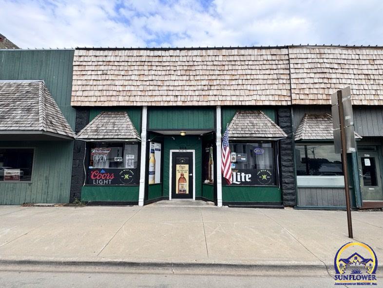 609 S Topeka, Lyndon, KS 66451