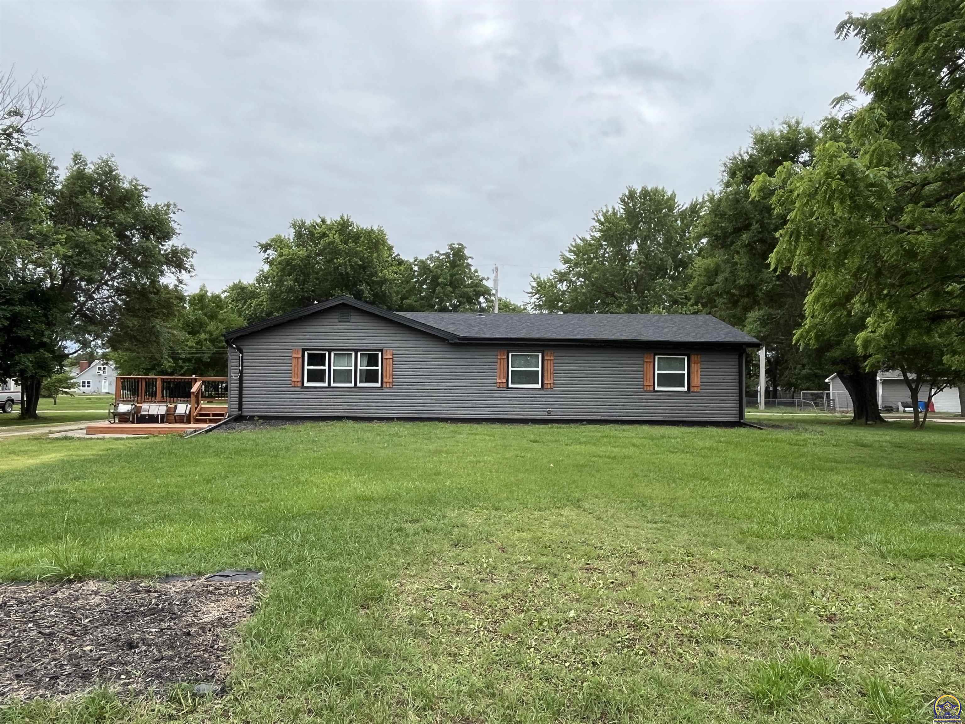 267 Main ST, Osage City, KS 66523