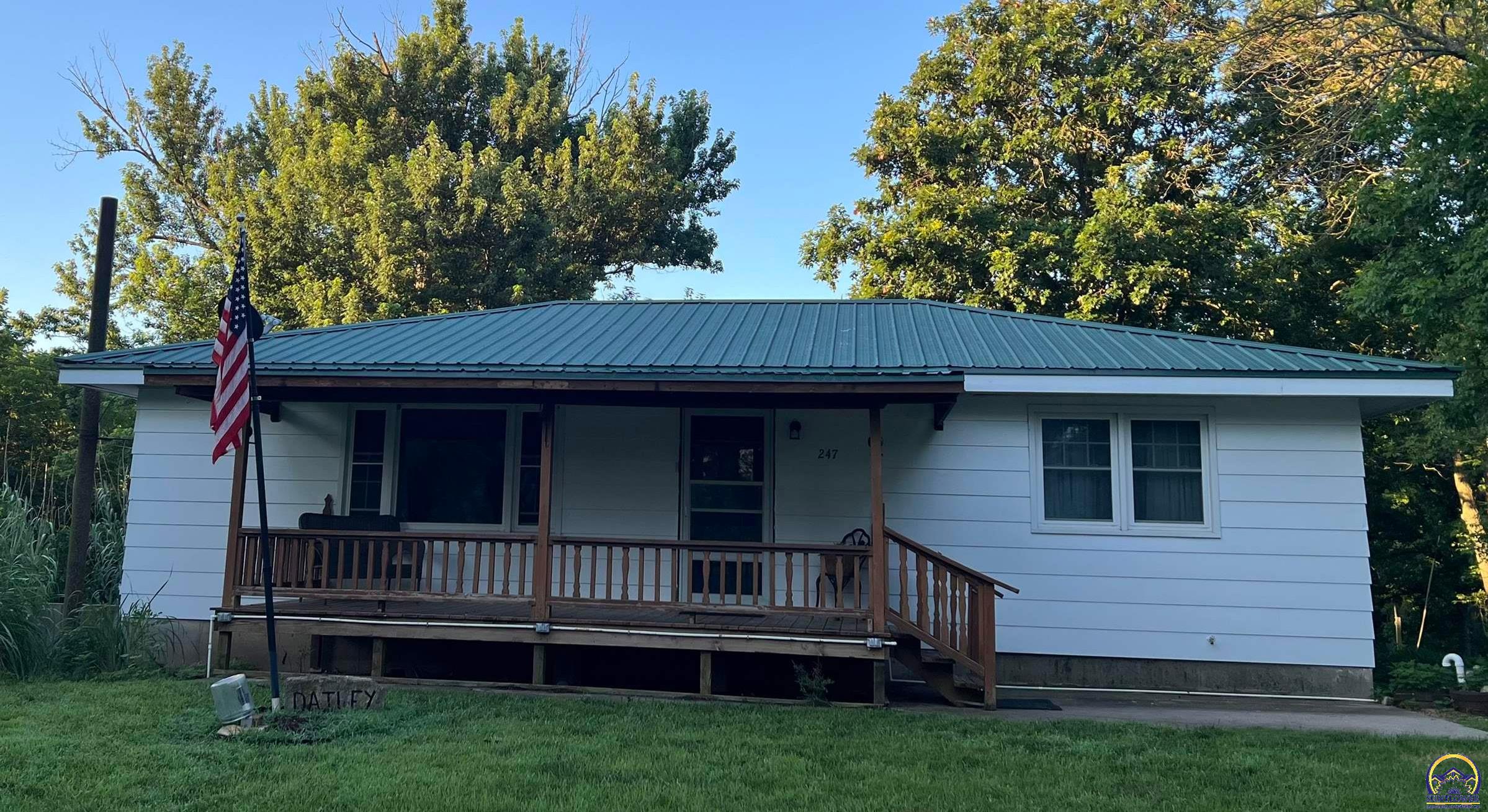 247 Road 173, Emporia, KS 66801