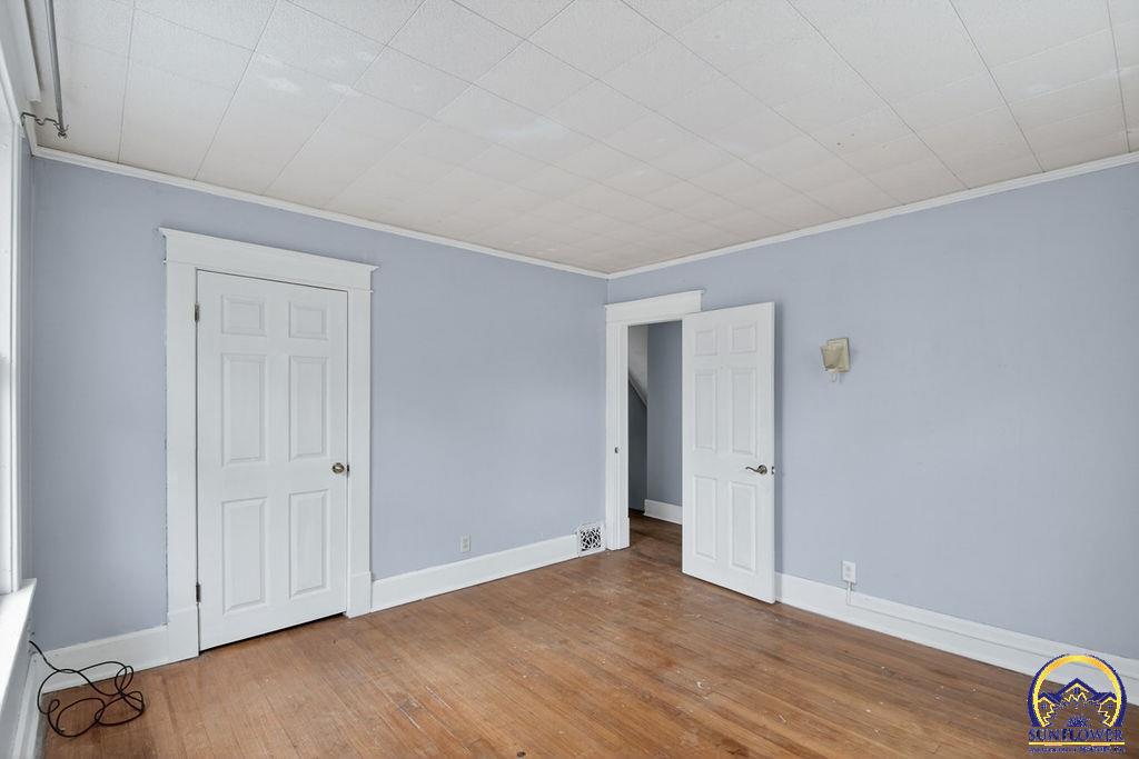 1607 SW Buchanan ST, Topeka, KS 66604