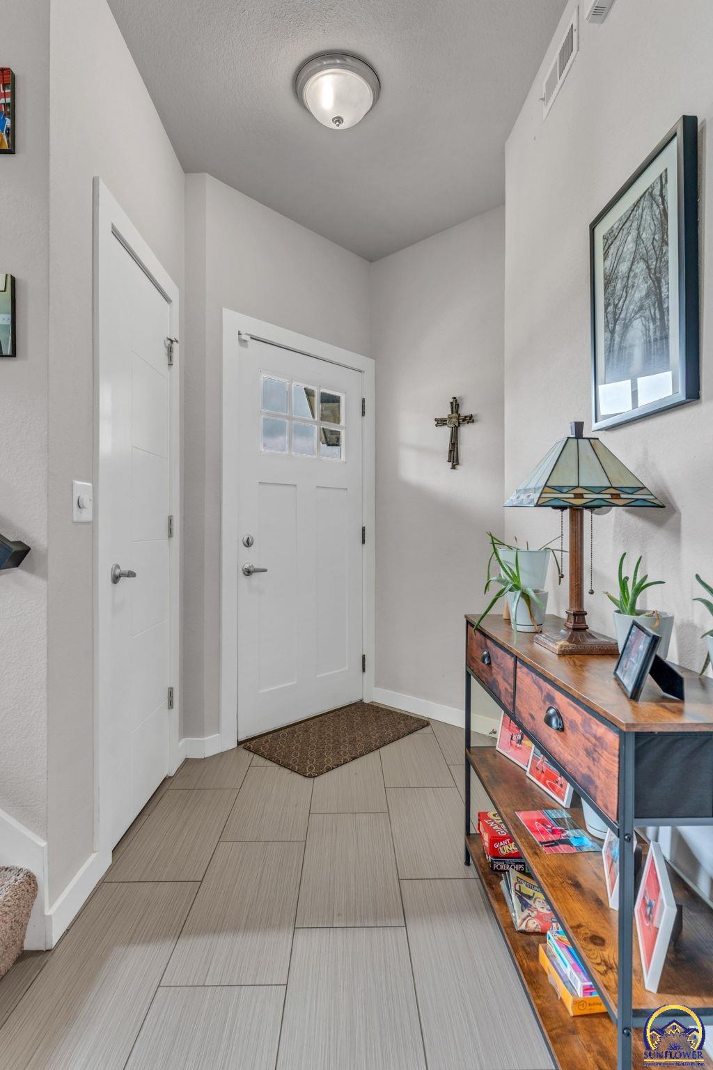 5850 & 5852 SW Woodbridge DR, Topeka, KS 66606
