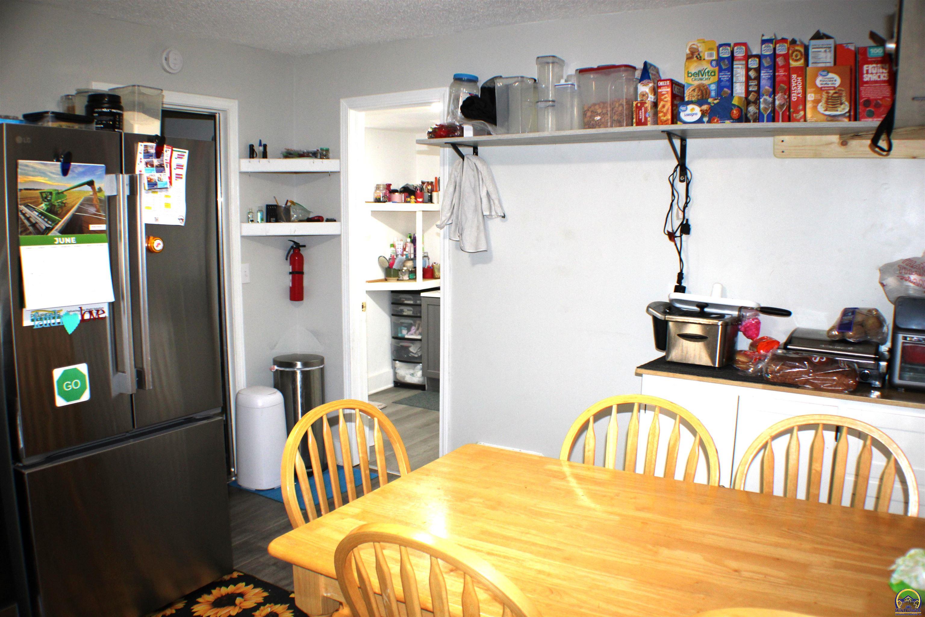 1235 NE Madison ST, Topeka, KS 66608