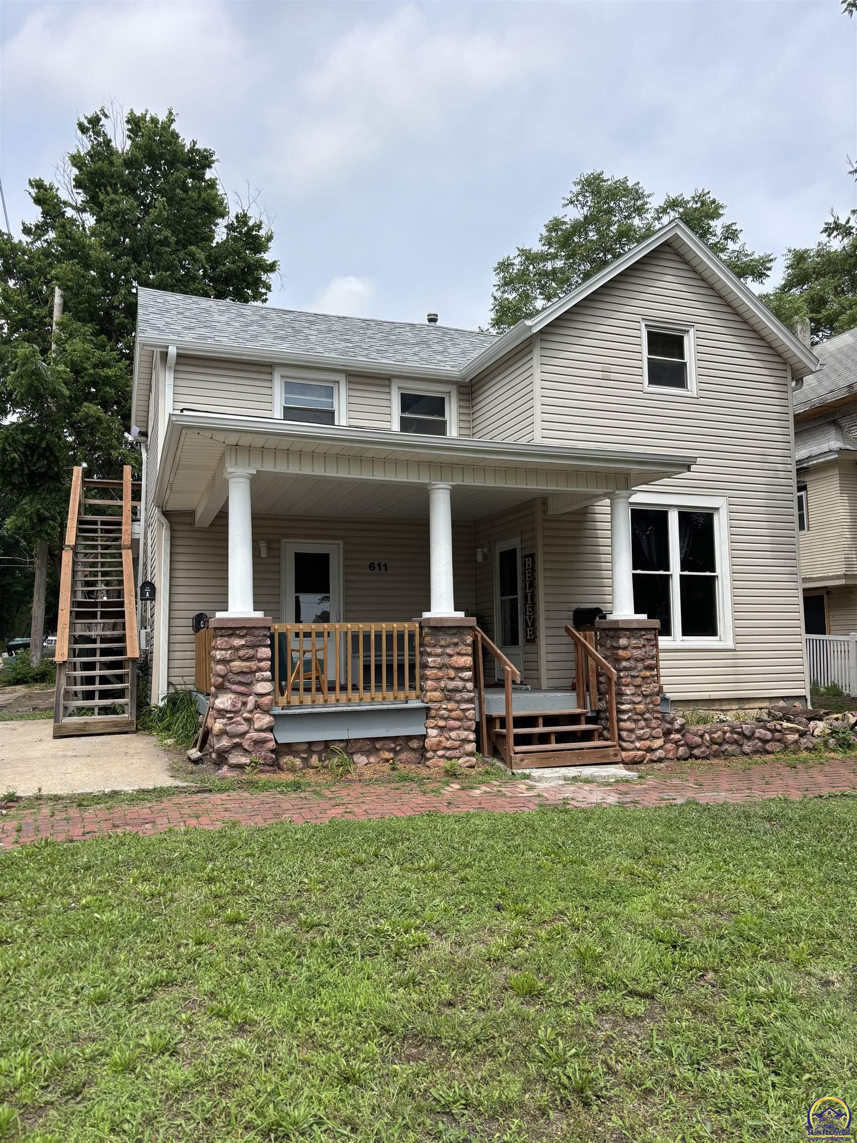 611 SW Fillmore ST, Topeka, KS 66606