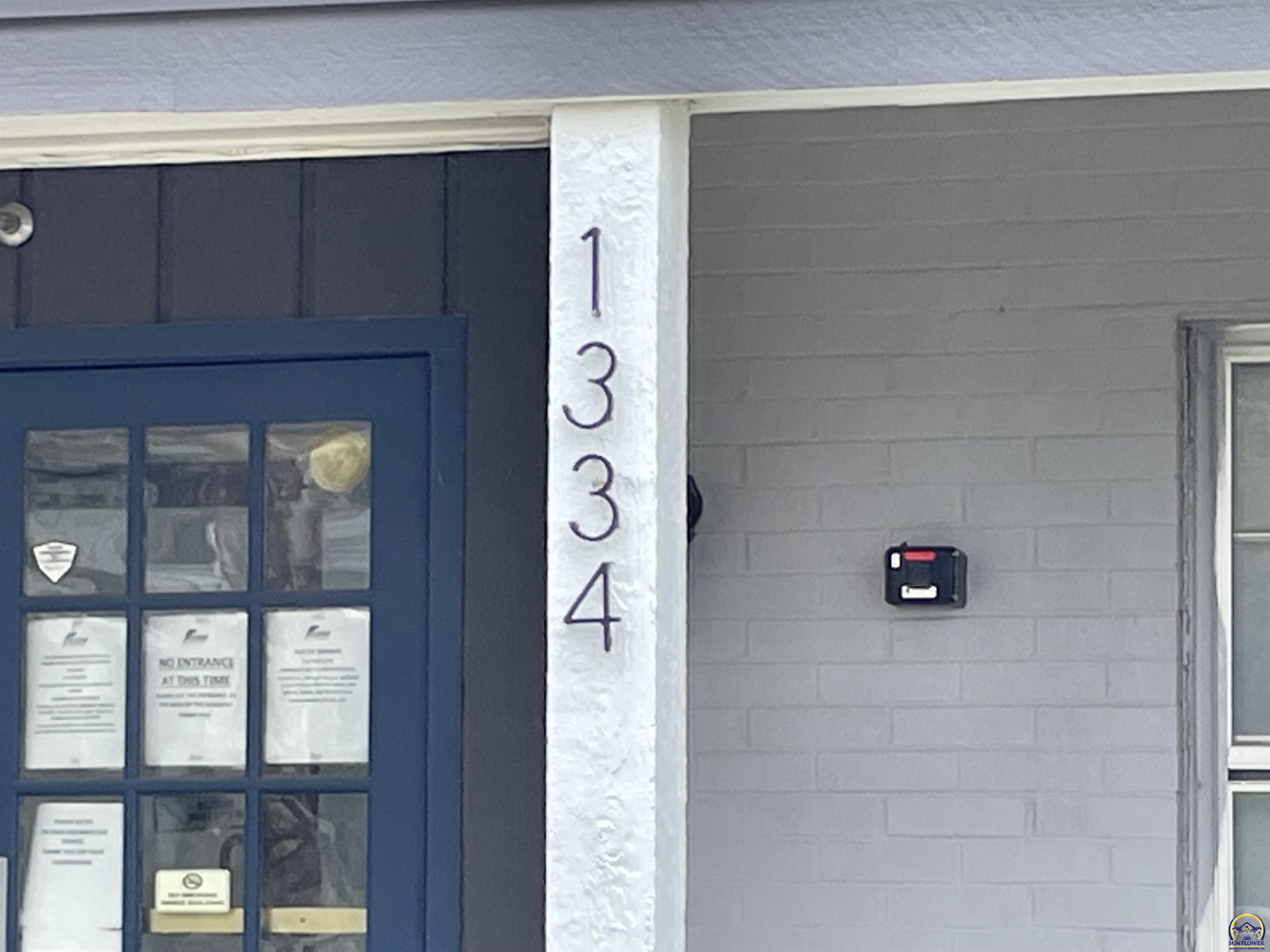 1334 SW Buchanan ST, Topeka, KS 66604