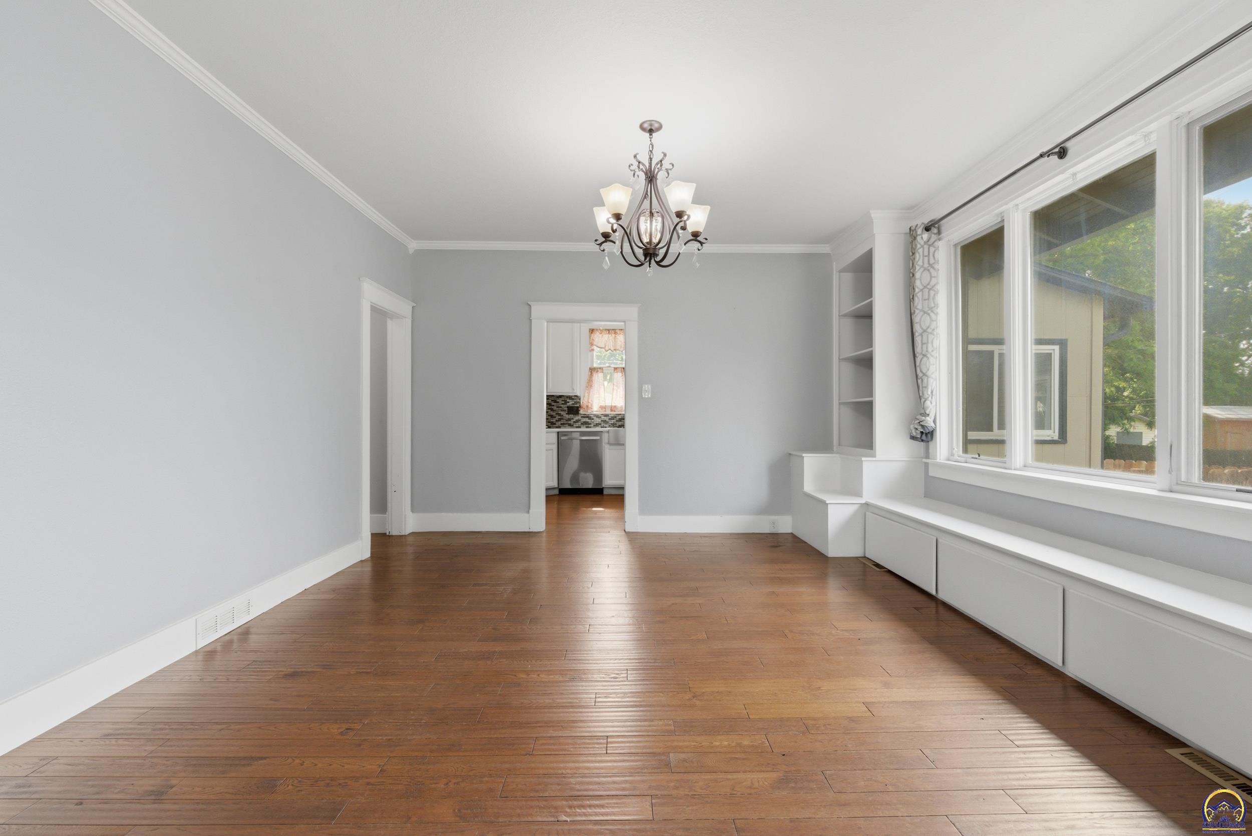 313 S Adams St, Junction City, KS 66441