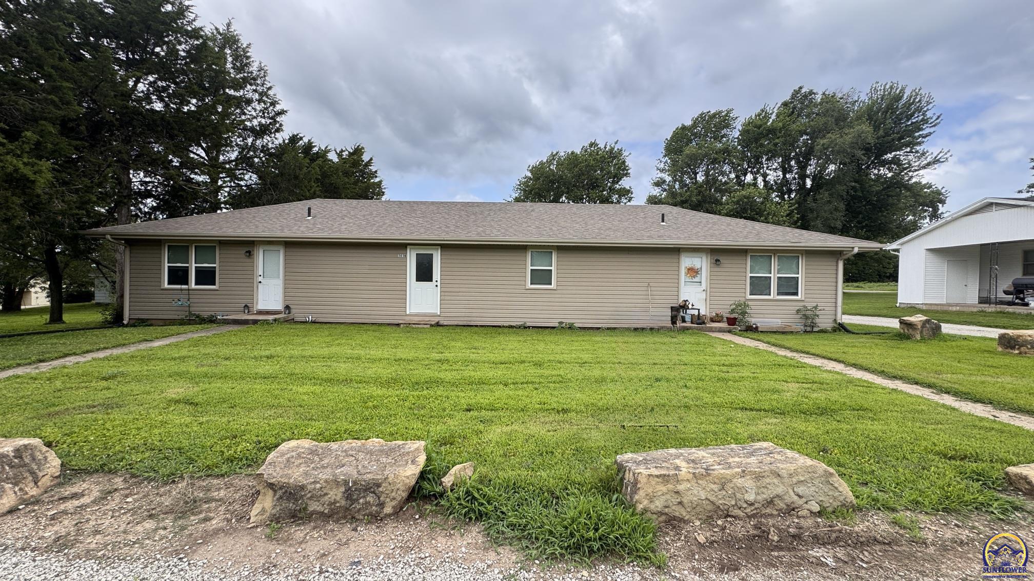 505 N Elmira St, Highland, KS 660354024