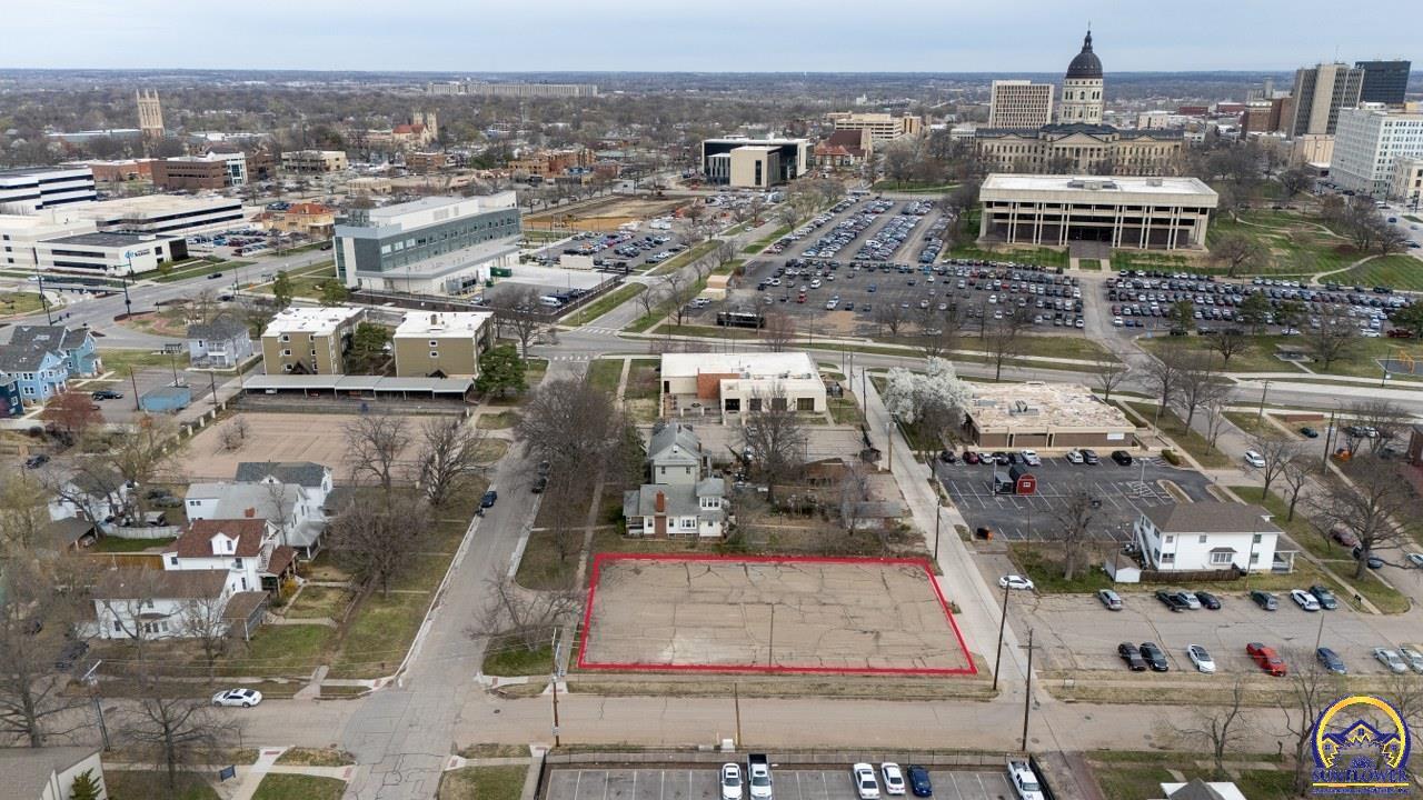 1272 SW Harrison ST, Topeka, KS 66612