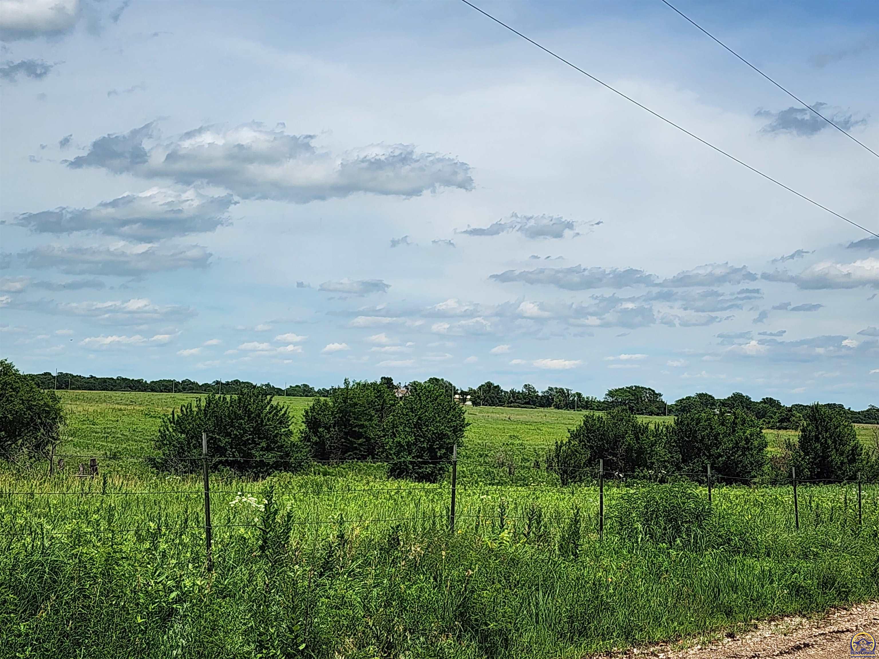 2823 Road L, Emporia, KS 66801