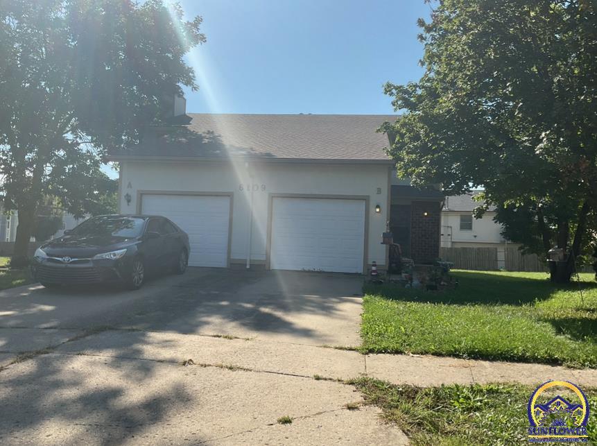 6109-6111 SW 26th CT, Topeka, KS 66614
