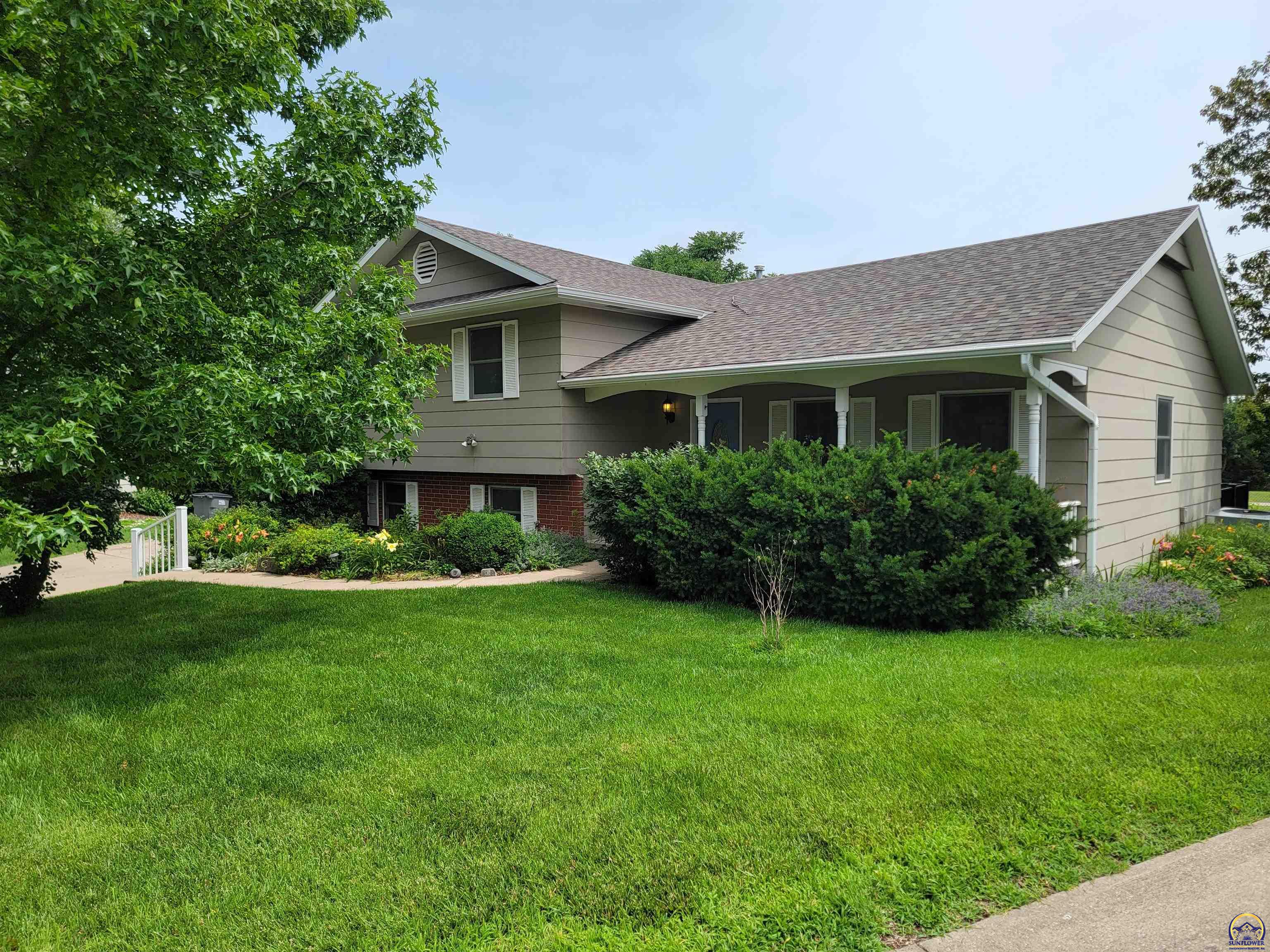 2002 Schaeffer Way, Emporia, KS 668014964
