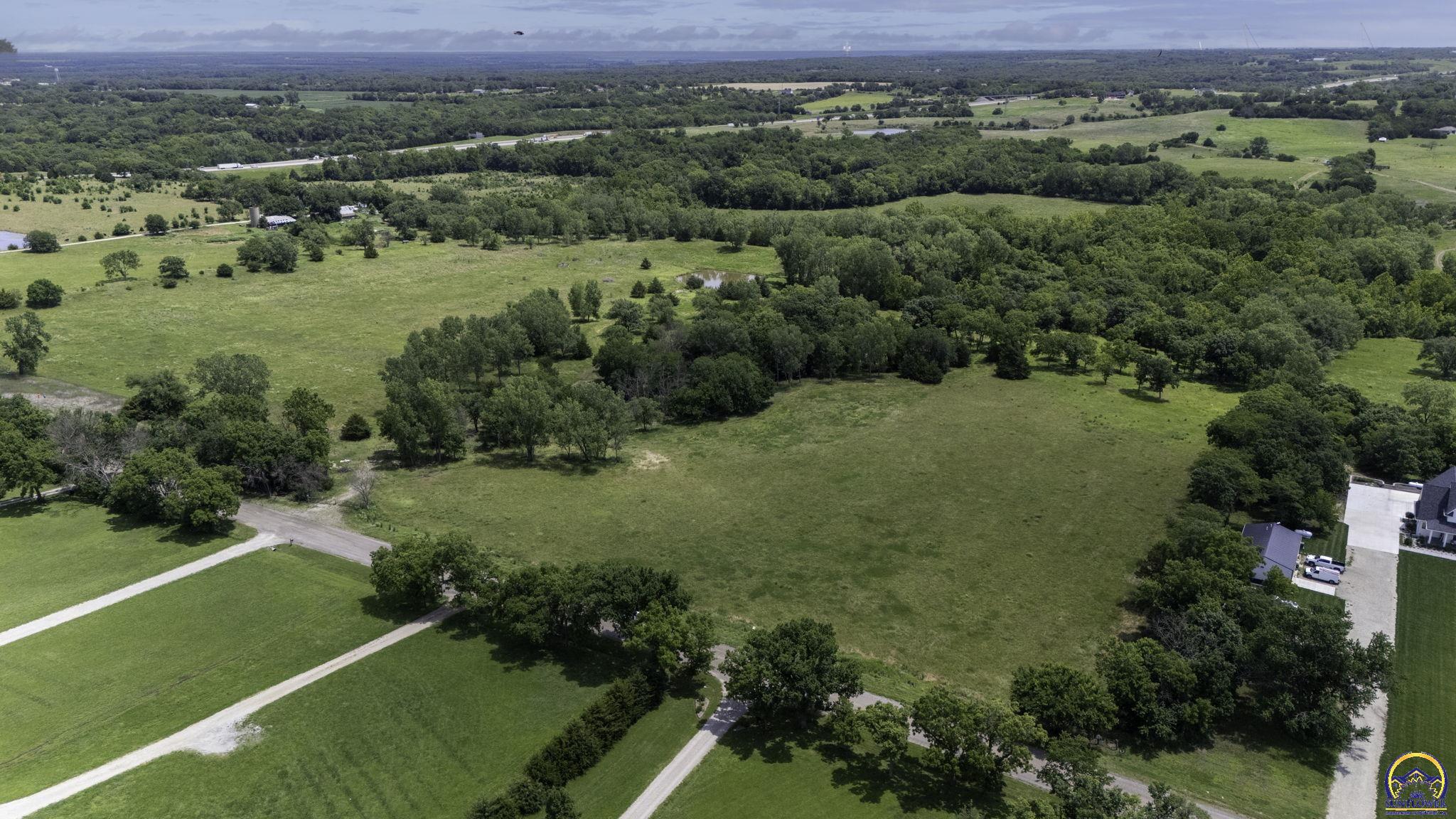 00000 Ratner RD, Tecumseh, KS 66542