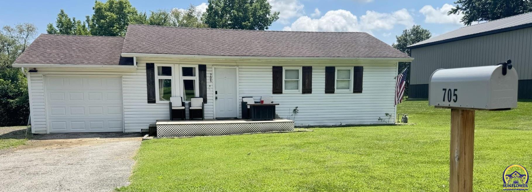 705 Washington ST, Oskaloosa, KS 66066