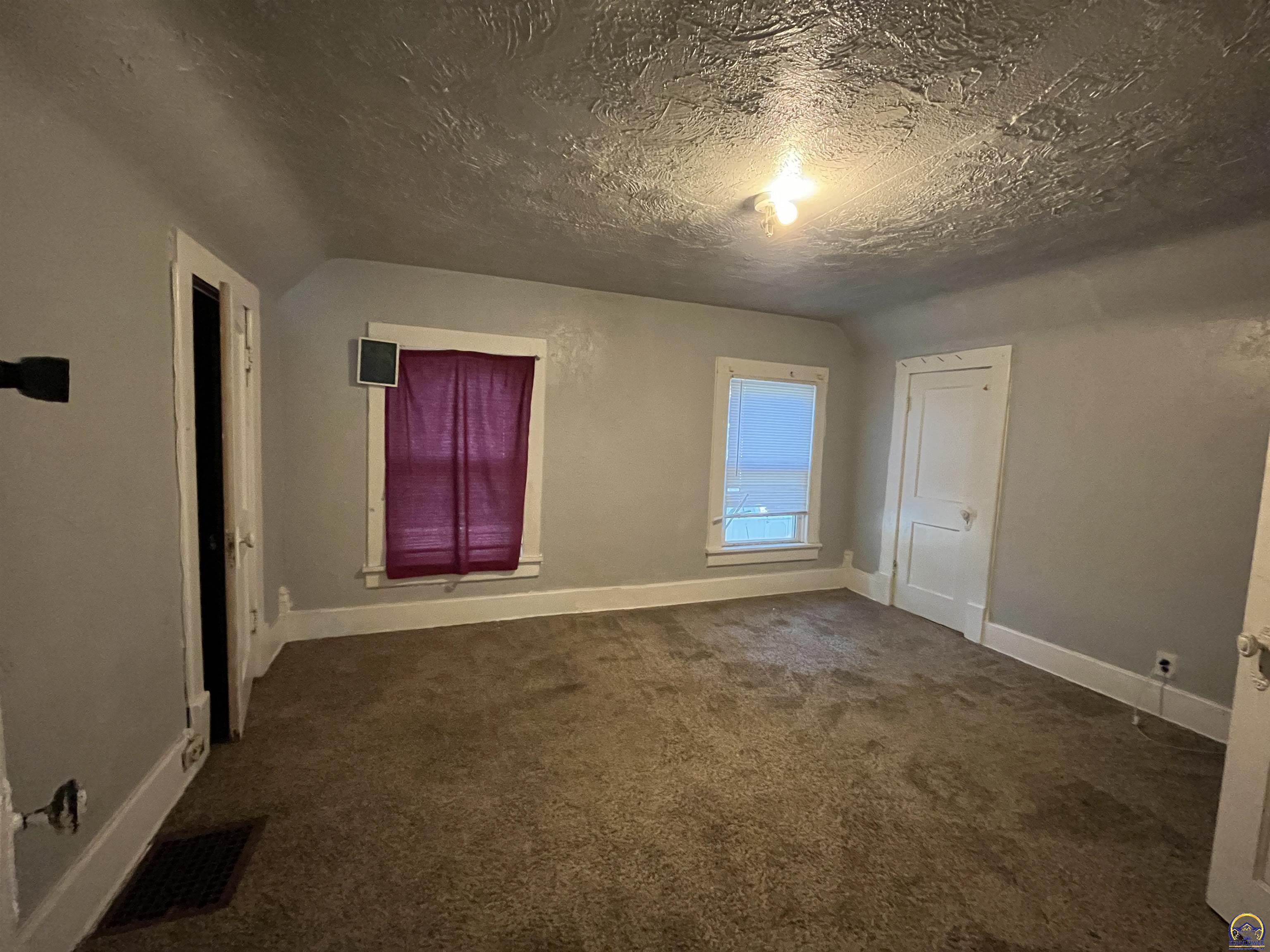 610 W 5th, Emporia, KS 66801