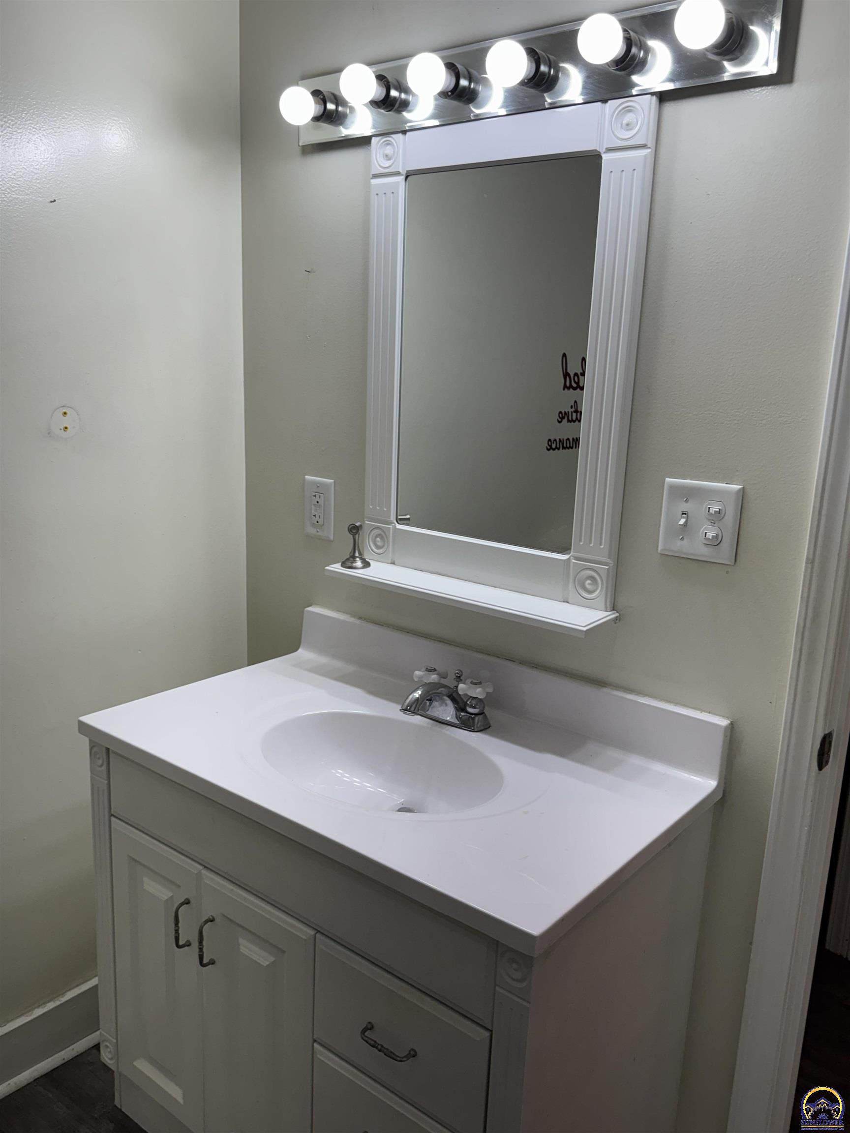 833 Ohio AVE, Holton, KS 66436