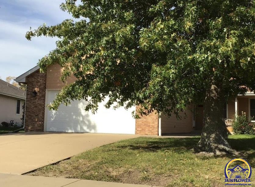 1800 SE 44th Ter, Topeka, KS 66609