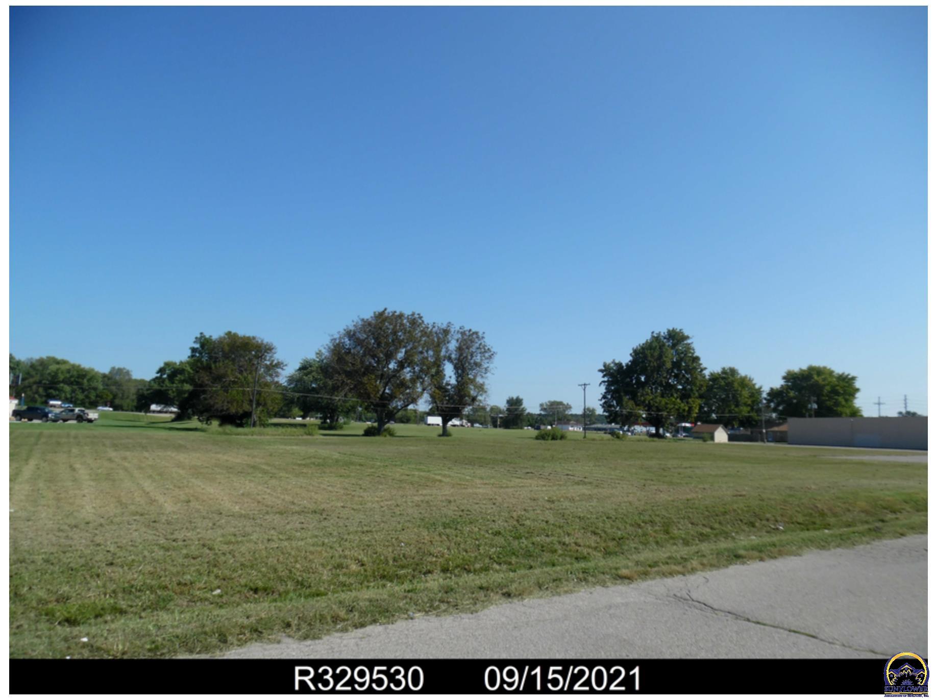 104 NW Elm Row AVE, Topeka, KS 66608