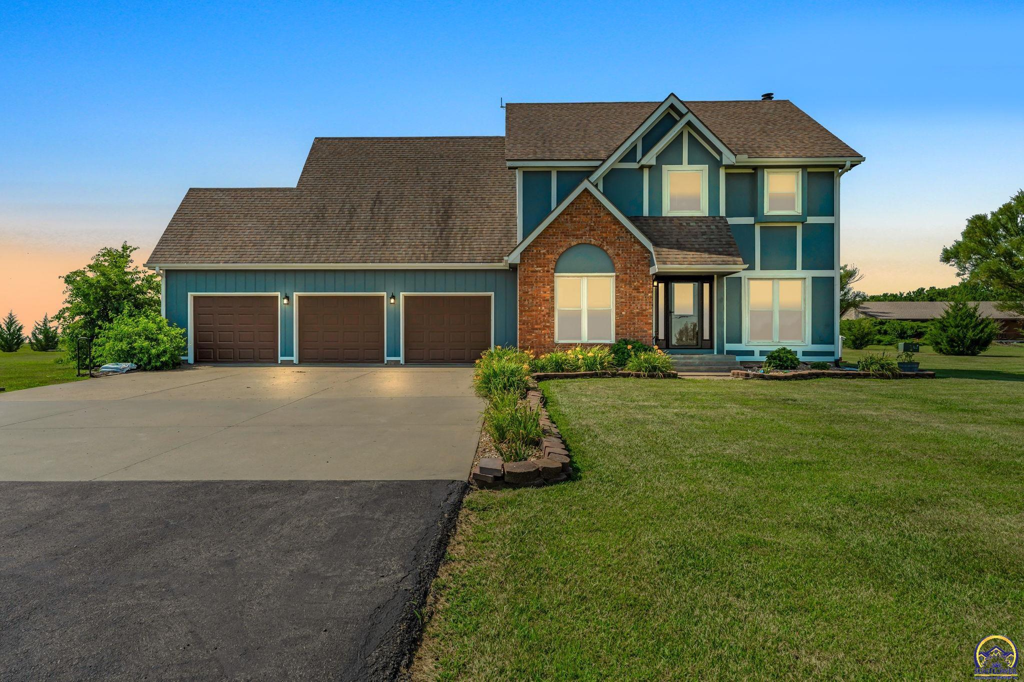 5635 SE 61st St, Berryton, KS 66409