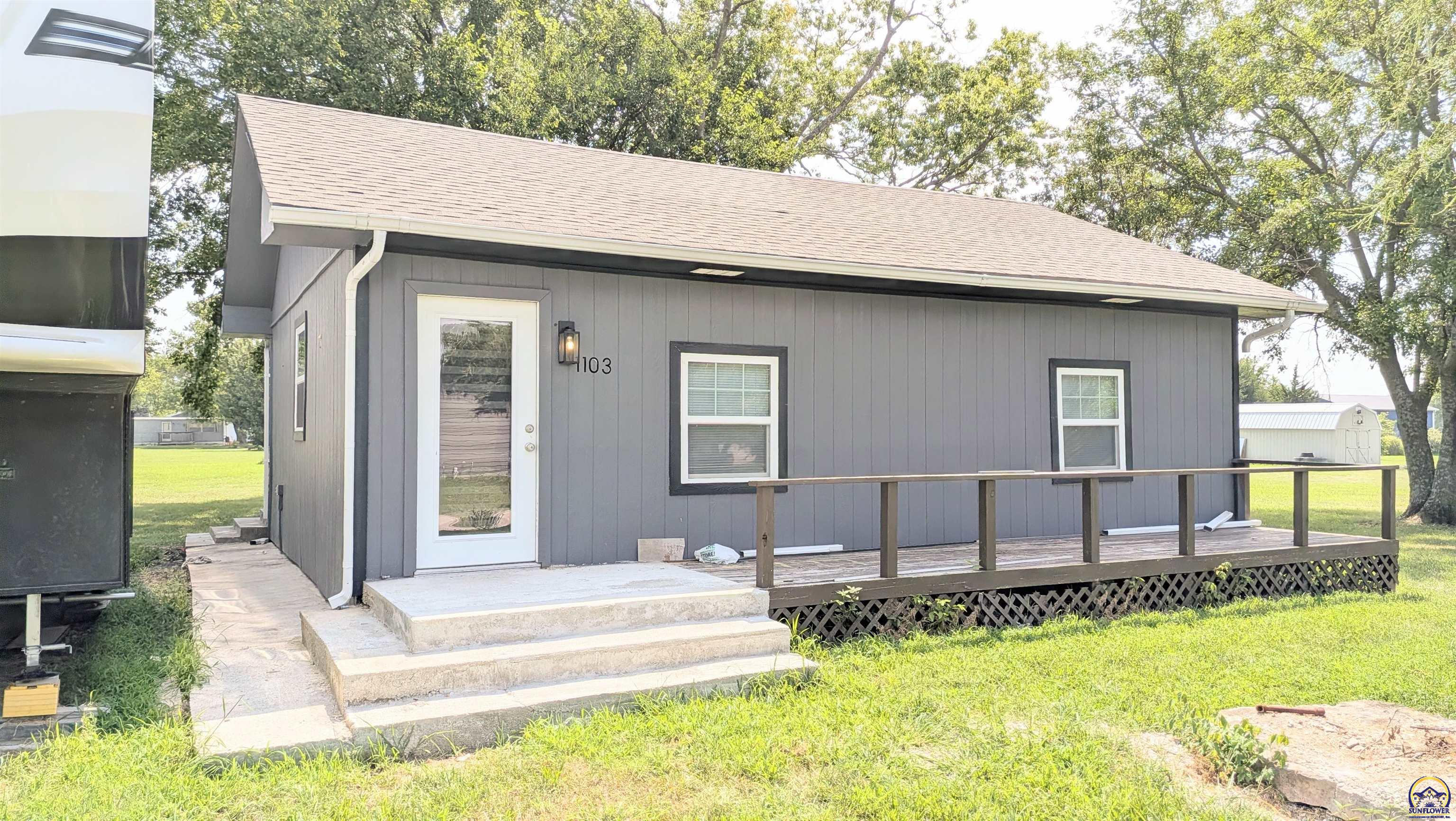 1103 Second St, Americus, KS 66835