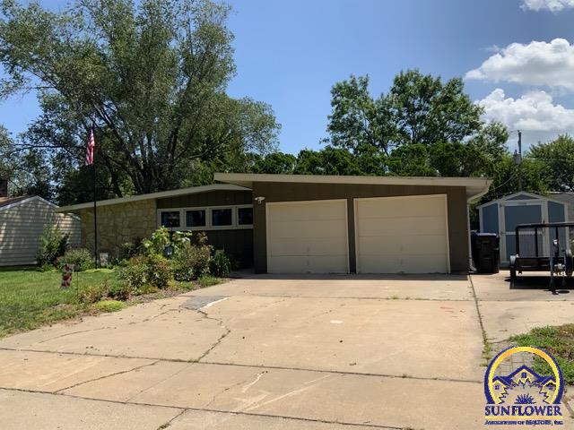 3328 SW James ST, Topeka, KS 666143817