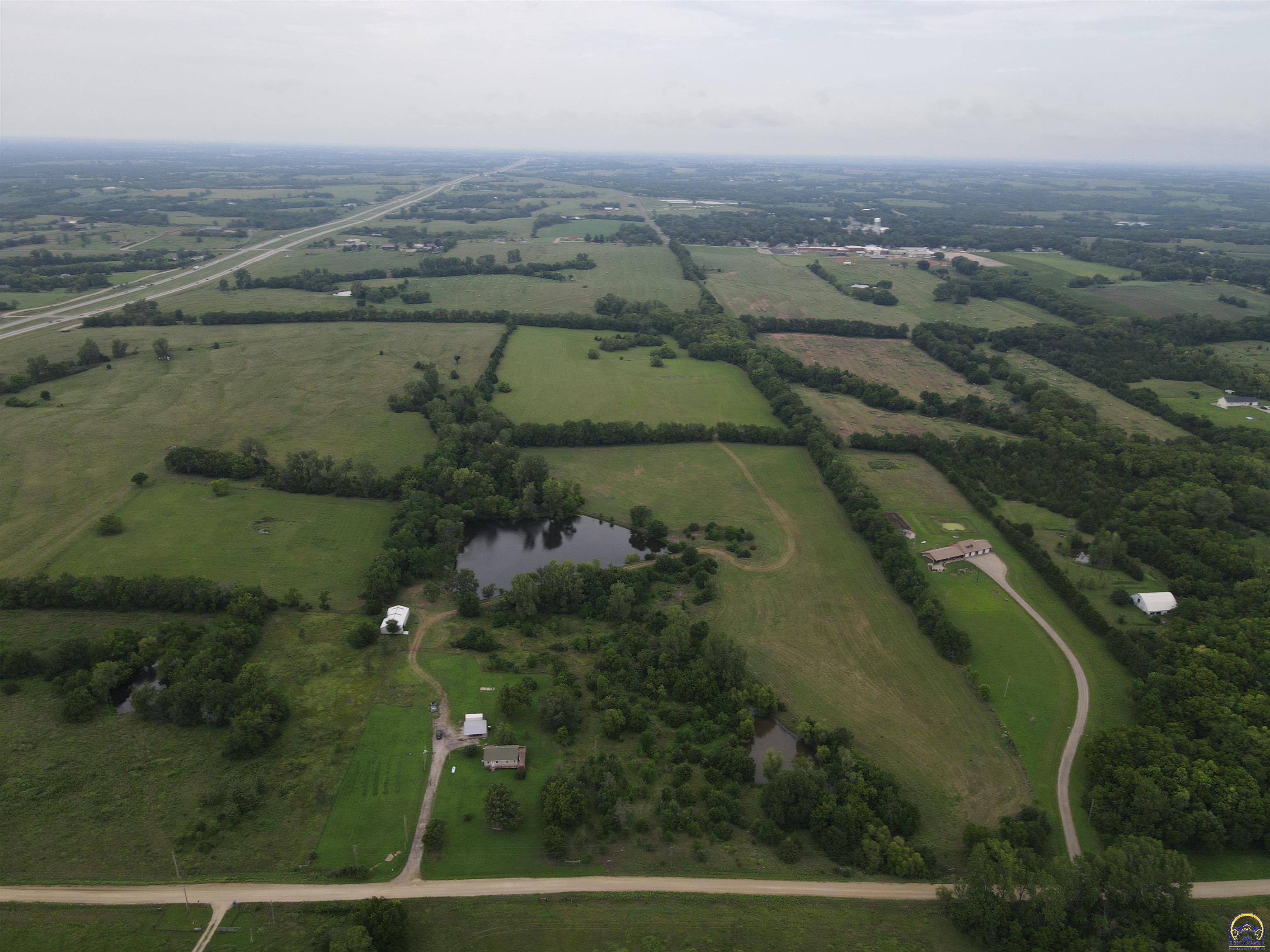000 102nd St, Hoyt, KS 66440