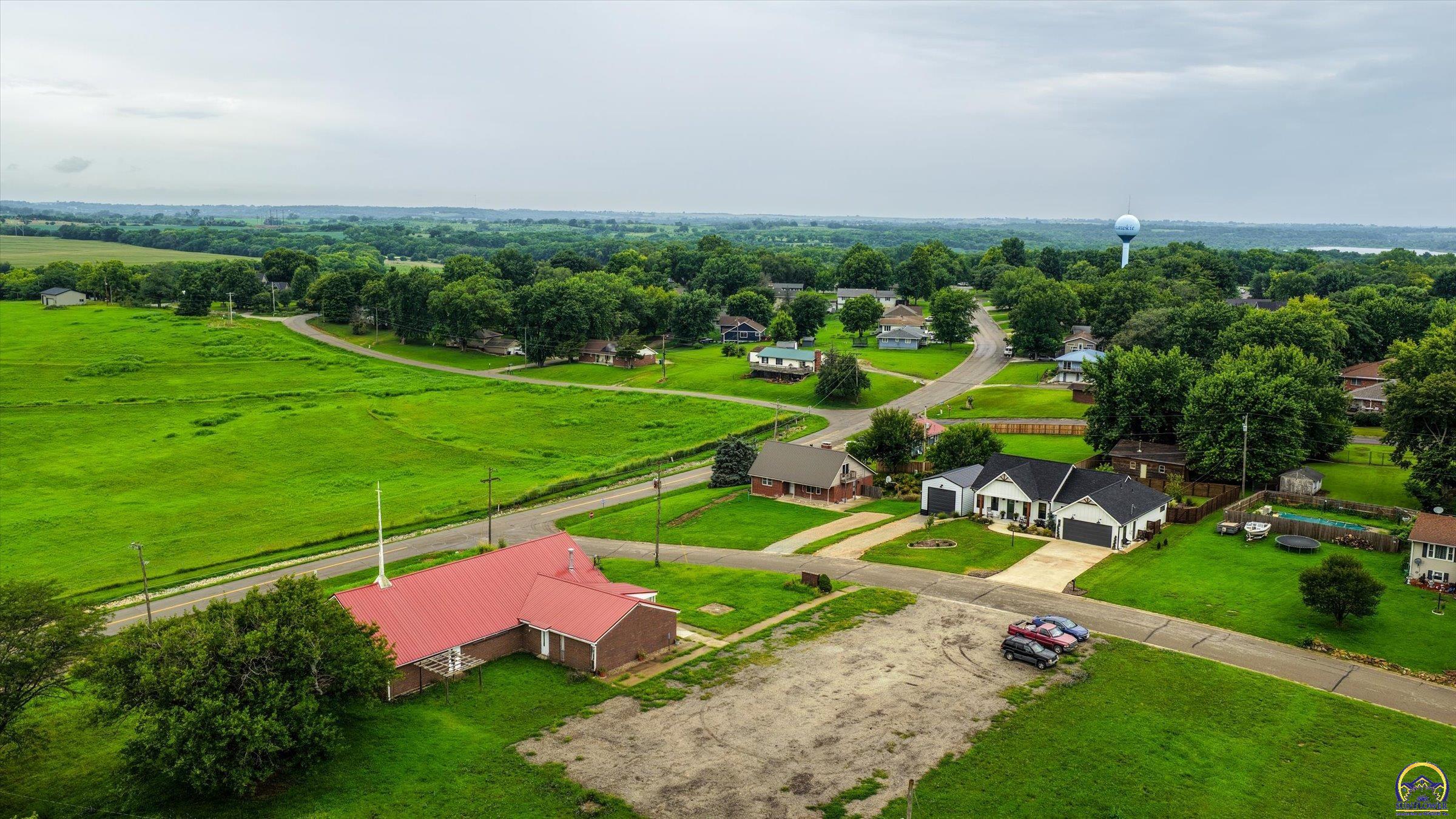 105 Goldenrod, Ozawkie, KS 66070