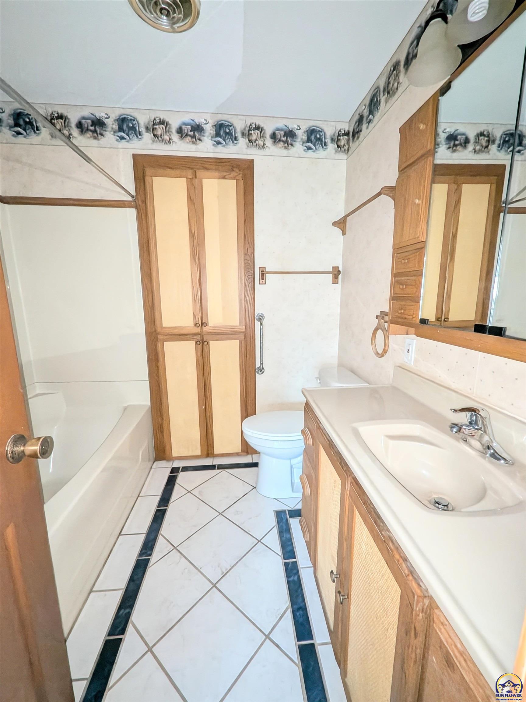 22555 Sunset Dr, Vassar, KS 665439138