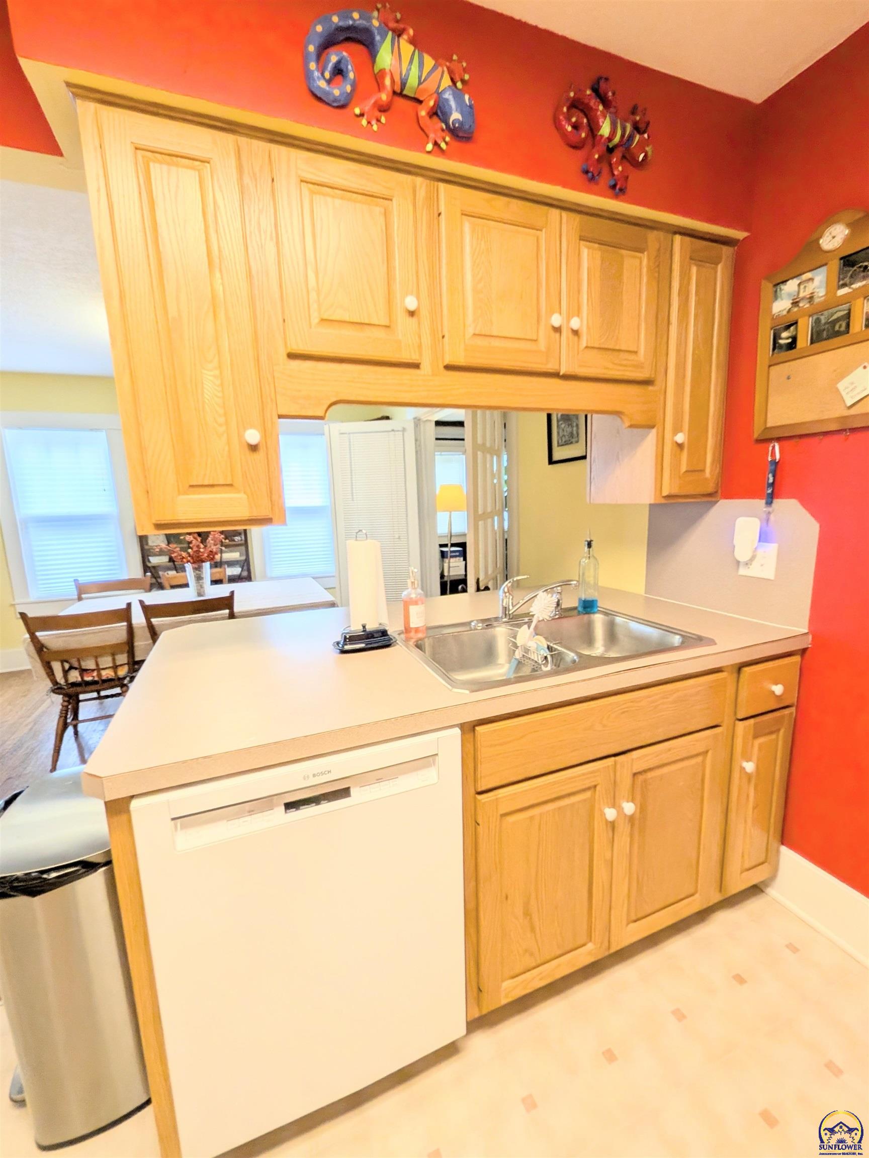 1730 Rural St, Emporia, KS 66801