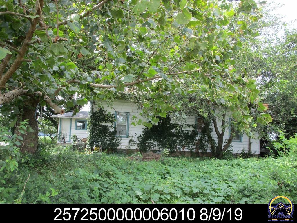 3171 13th ST, Topeka, KS 66617